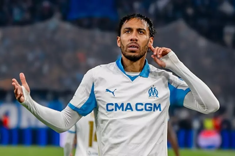 أوباميانج ينعش مارسيليا.. ويوفنتوس يتخطى جليمت