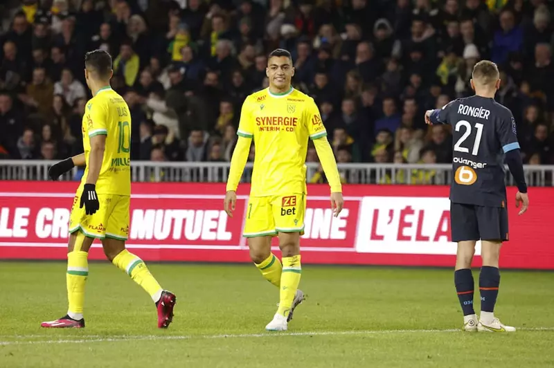 الدوري الفرنسي.. تعادل نانت مع لوريان.. وليون يتعثر